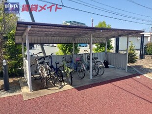 伊勢中川駅 徒歩8分 3階の物件外観写真
